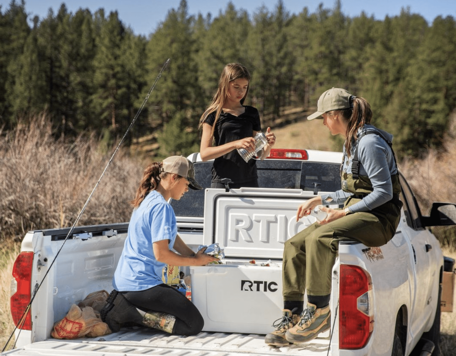 RTIC vs YETI: Cold Truth Behind This Cooler Titan Rivalry